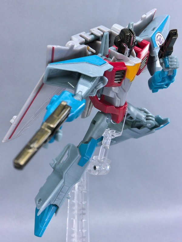 TakaraTomy September Releases In Hand Photos   LG Fortress Maximus Wheelie Rewind Blaster TAV Windblade More  (23 of 33)